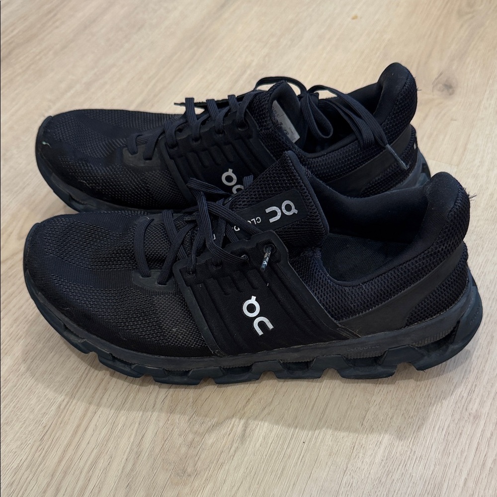 On Running Men’s Black Athletic Shoes